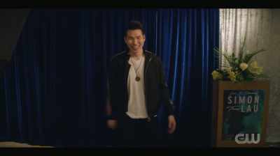SIMON: OK, COME ON.
GET OVER HERE! - Kung Fu