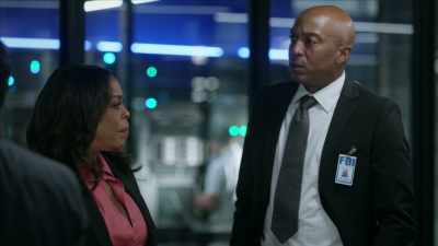 Simone:
The hell's a mailman doing - The Rookie: Feds