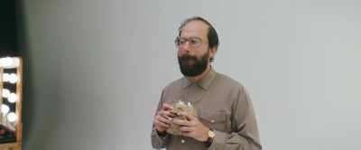 Simone: (whispering) The beard
makes him look a bit transient, - Lemon