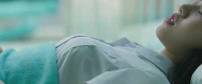Sin-hye is her only friend. - Innocent Witness