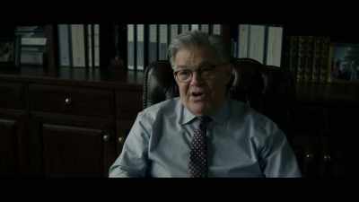 Sin nada.
La próxima vez, acepta el trato, Margery. - The Residence