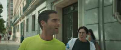 Since Christmas? You've been
cheating on me since Christmas? - Me he hecho viral
