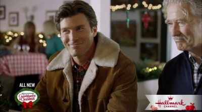 Since you and Alex
are both writers, - The Mistletoe Secret