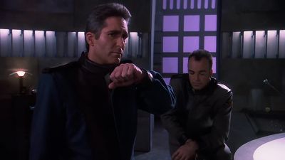 Sinclair. - Babylon 5