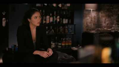 ♪ singers vocalizing ♪ - The L Word: Generation Q