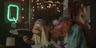 (SINGING CONTINUES) - The Muppets Mayhem