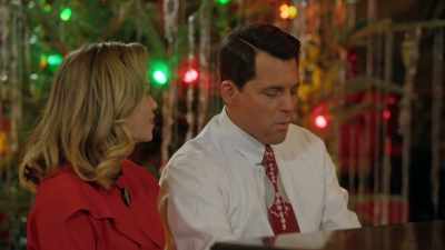(SINGING) Dashing
through the snow-- - A Biltmore Christmas