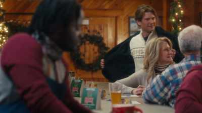 (SINGING) In a
one-horse open sleigh - A Very Vermont Christmas