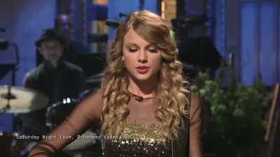[singing] You might be
expecting me to say
something bad about Kanye... - Taylor Swift vs Scooter Braun: Bad Blood