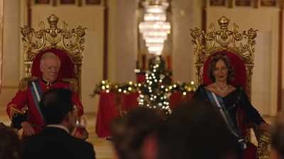 SIR GUSTUS: I've yet
to tell them - A Not So Royal Christmas