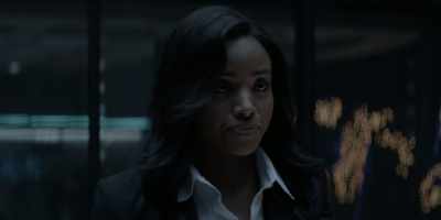 Sir... I don't want to fight - Batwoman