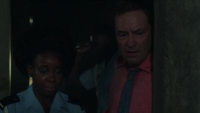 Sir, I think you need to see
something. - Death in Paradise