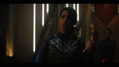 Sir, I'm getting word of an unauthorized - Star Trek: Discovery