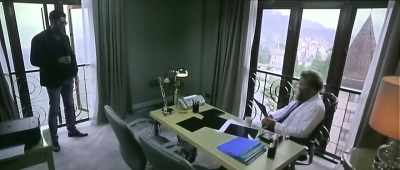 Sir, this is why he has fooled
all the agencies. - Naam Shabana