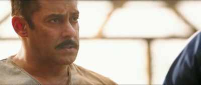Sir, kindly fill in my form.
Remember I told you... - Sultan