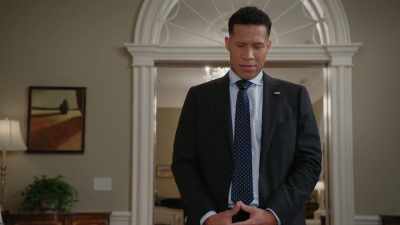 SIR, MAY I ASK HOW KYLE CAME
TO YOUR ATTENTION? - Tyler Perry's The Oval