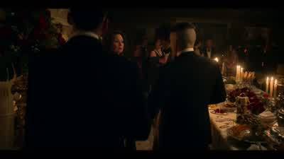 Sir Oswald, this is my wife Elizabeth. - Peaky Blinders