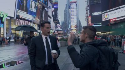Sir, step inside the car. - Mr. Robot