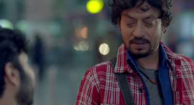 -Sire, something I wanted to tell you.
-Yes? - Qarib Qarib Singlle