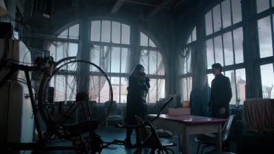 (siren wailing) - Gotham