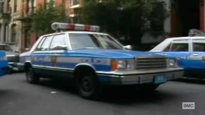 [Siren wailing] - The Preppy Murder: Death in Central Park