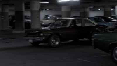 [SIREN WAILING] - The Americans