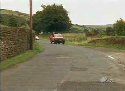 SIREN WAILS - Last of the Summer Wine