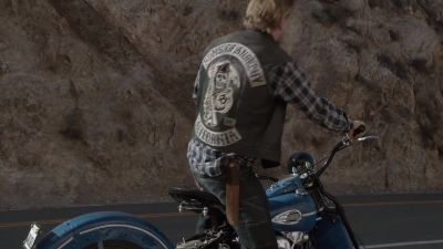 [SIREN WAILS] - Sons of Anarchy