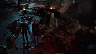[SIRENS APPROACHING] - Supergirl