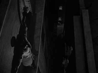 (sirens blaring) - The Killer That Stalked New York