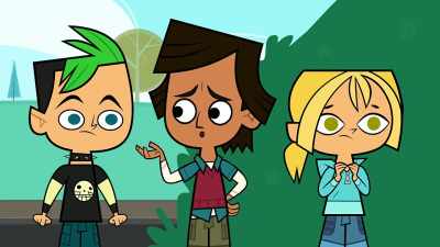 (Sirens wail, alarm sounds) - Total DramaRama