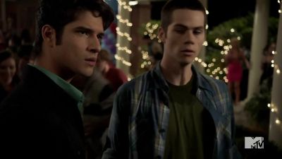 [Sirens wail] - Teen Wolf