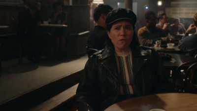 Sit your ass on that stool
and take people's money. - The Marvelous Mrs. Maisel