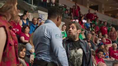 - Sit down.
- Kick rocks, rent-a-cop. - Welcome to Sudden Death