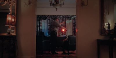 Sit down. - Vanquish