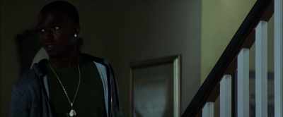 - Sit down.
- This your place? - The Equalizer 2