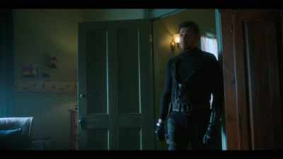 Sit on the moon - The Umbrella Academy