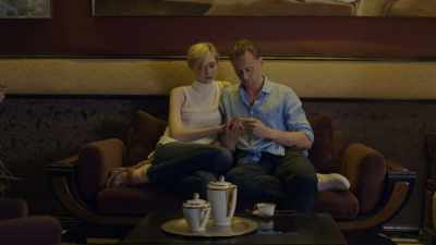Six a.m. Bright and early. - The Night Manager
