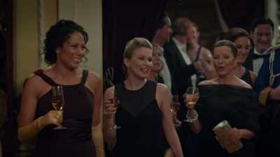 Six... five... four...
three... two... one... - Royal New Year's Eve