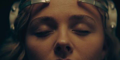 Six. Five. - The Peripheral
