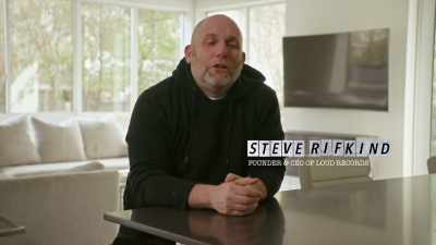Six weeks, no answer, - Wu-Tang Clan: Of Mics and Men
