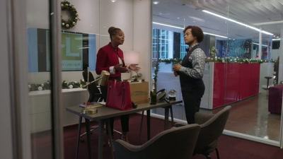 Skal du absolut
drikke om formiddagen, - A Christmas Fumble