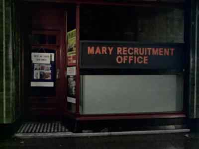 "sketch just starting,
actor wanted." - Monty Python's Flying Circus