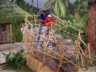 SKIPPER, WE'RE HEADED
STRAIGHT FOR THE REEF! - Gilligan's Island