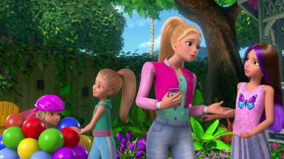 Skipper! You said you took Peggy
back to Ken's. - Barbie: A Touch of Magic