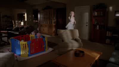Sky, I know you're home. - Breaking Bad