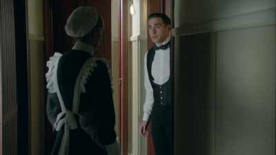 Sky was... dealing drugs? - Grand Hotel