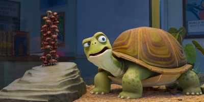 -[Skyler] Leo?
-[groans] - Leo