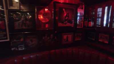 Slash's name is on that booth. - The Rainbow