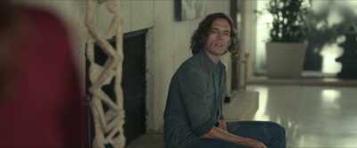 - ♪ Sleep at night ♪
- ♪ Sleep at night ♪ - Daisy Jones & the Six